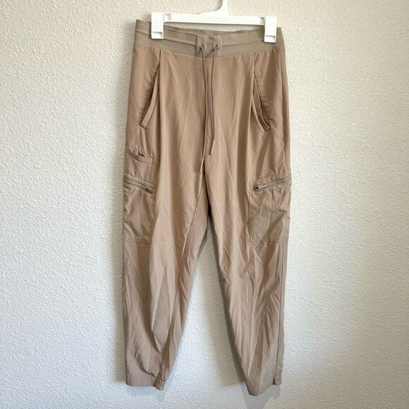 Athleta Venture Go Far Travel Pant 2 Joggers Comfort Commute Travel Activewear - Picture 1 of 9